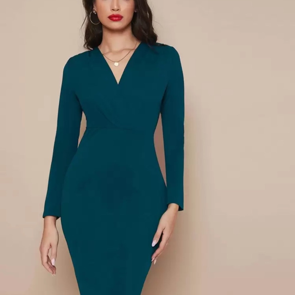 Elegant Teal Long Sleeve Dress